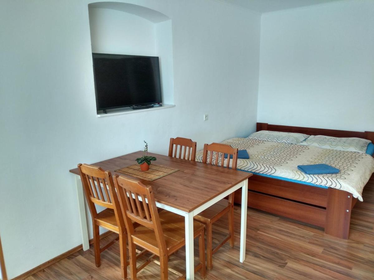 Apartments U Cara تشيسكي بوديوفيتسه المظهر الخارجي الصورة