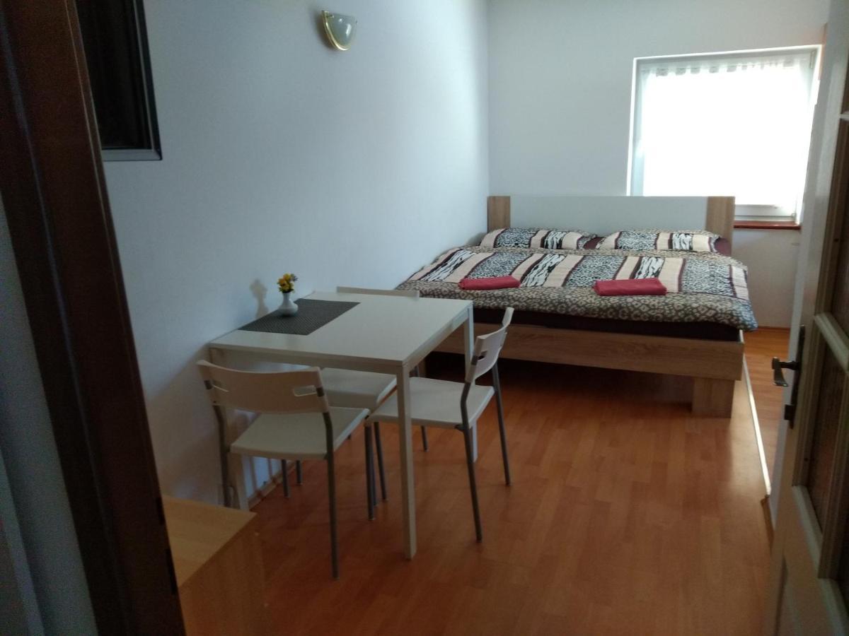 Apartments U Cara تشيسكي بوديوفيتسه المظهر الخارجي الصورة