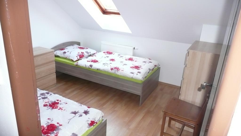 Apartments U Cara تشيسكي بوديوفيتسه الغرفة الصورة