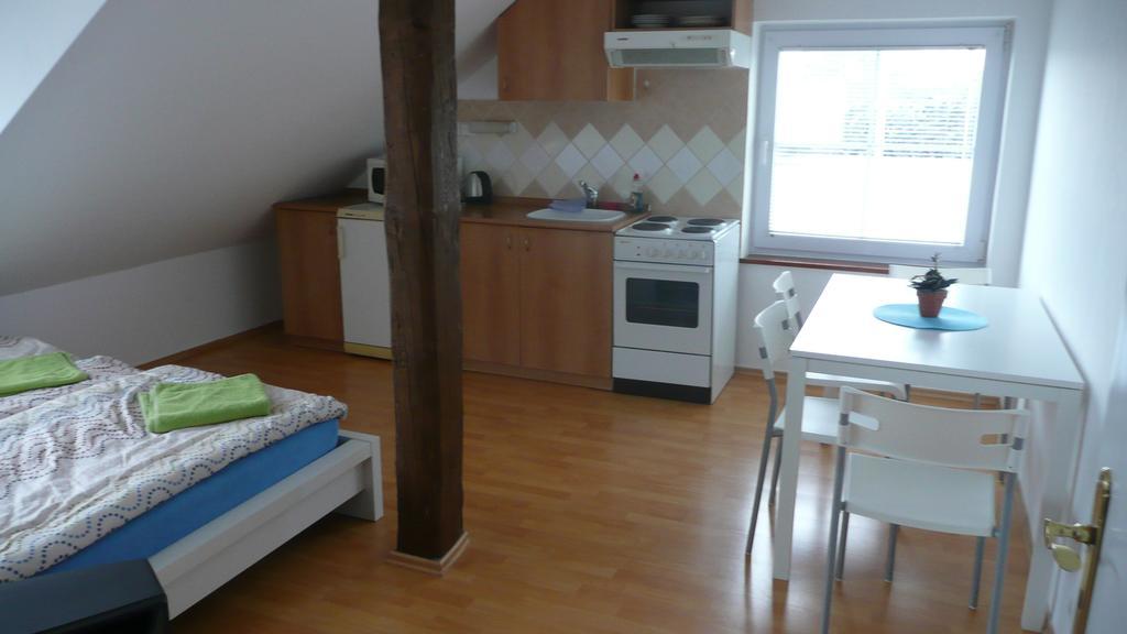 Apartments U Cara تشيسكي بوديوفيتسه الغرفة الصورة